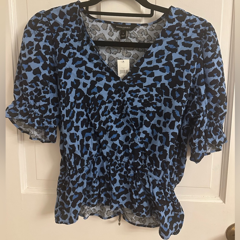 Banana Republic leopard shirt